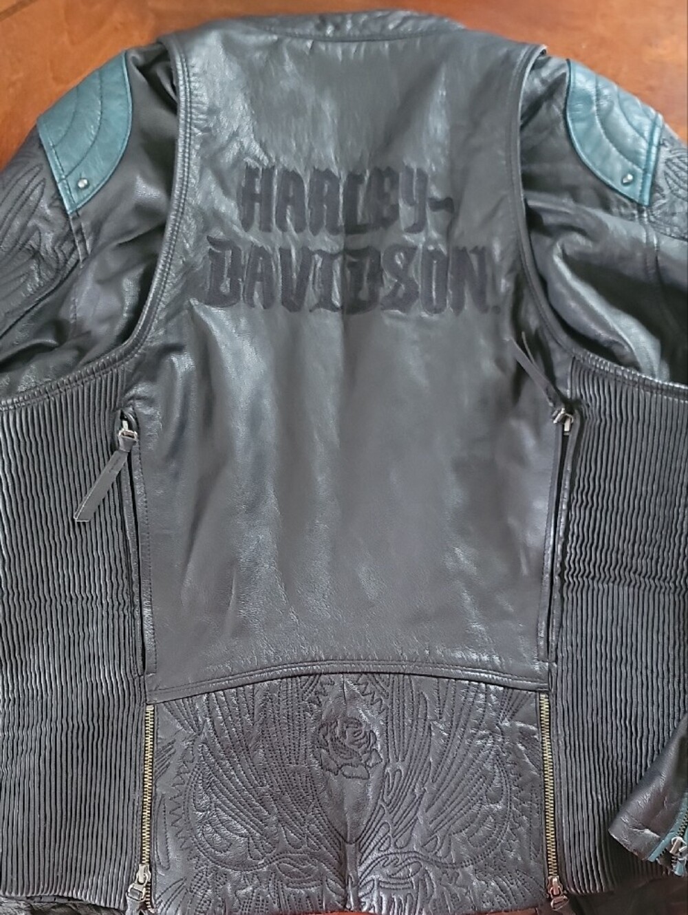 Harley-Davidson Black Leather Jacket with Teal Accents - Picture 5 of 12